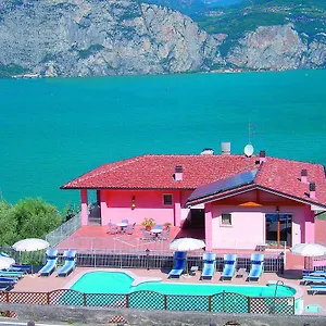 albergo-residence-panoramica.hotelinveneto.com/